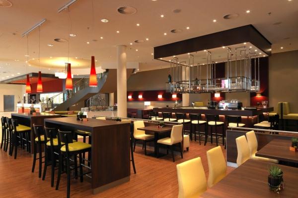 Courtyard by Marriott / Max Restaurant & Bar Pratteln