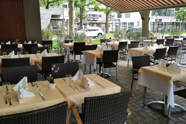 Restaurant Pizzeria Shahin Therwil